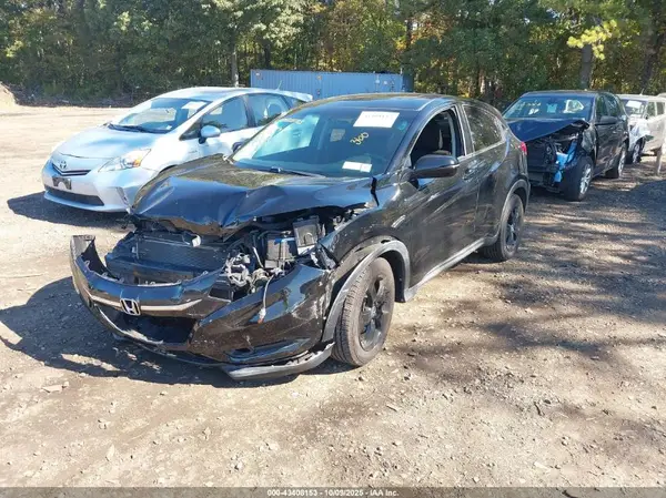 3CZRU6H50HG709169 2017 HONDA HR-V - Image 2