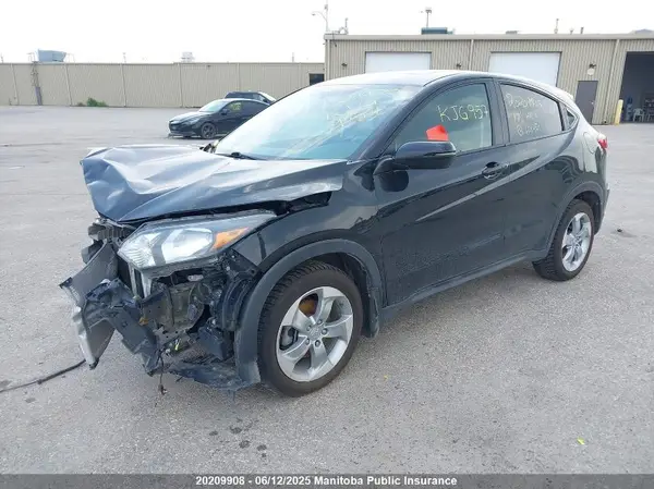 3CZRU6H50HM101251 2017 HONDA HR-V - Image 2