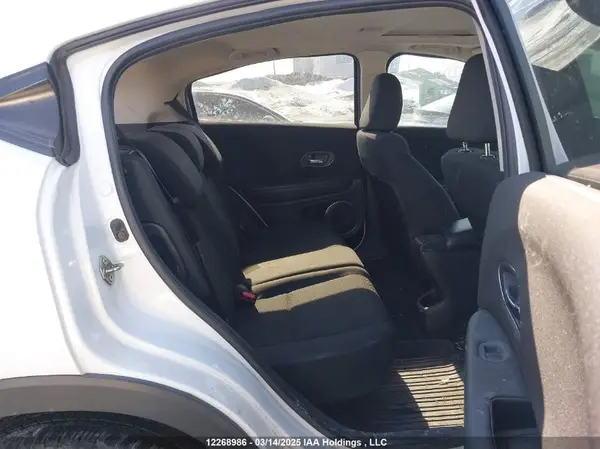 3CZRU6H50HM102593 2017 HONDA HR-V - Image 8