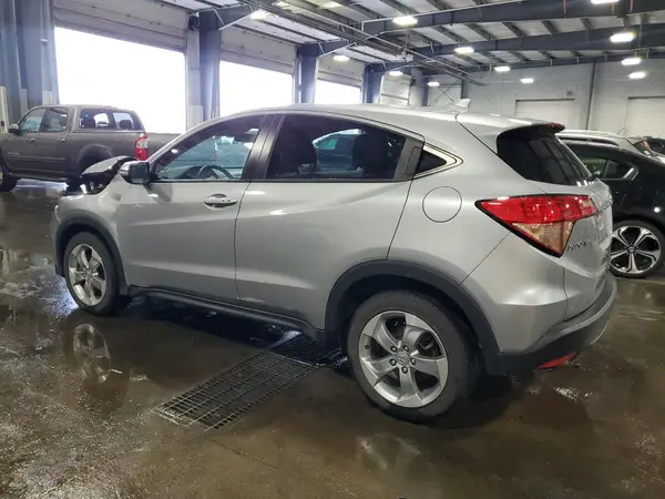 3CZRU6H50HM702272 2017 HONDA HR-V - Image 2