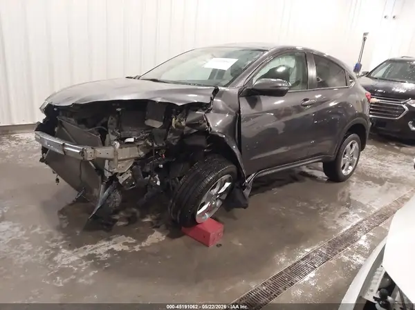 3CZRU6H50HM703308 2017 HONDA HR-V - Image 2