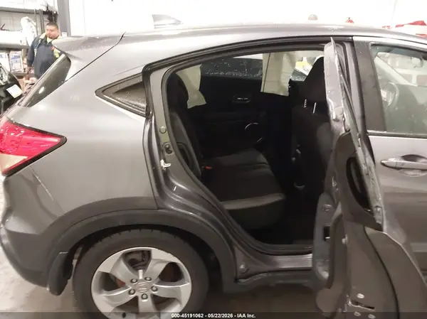 3CZRU6H50HM703308 2017 HONDA HR-V - Image 8