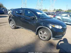 3CZRU6H50HM705172 2017 HONDA HR-V