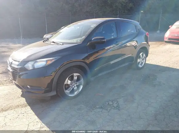 3CZRU6H50HM705172 2017 HONDA HR-V - Image 2