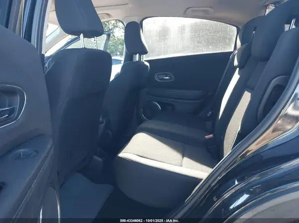 3CZRU6H50HM705172 2017 HONDA HR-V - Image 8
