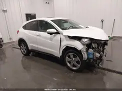 3CZRU6H50HM706239 2017 HONDA HR-V