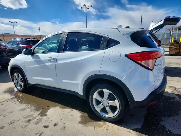 3CZRU6H50HM720111 2017 HONDA HR-V - Image 2
