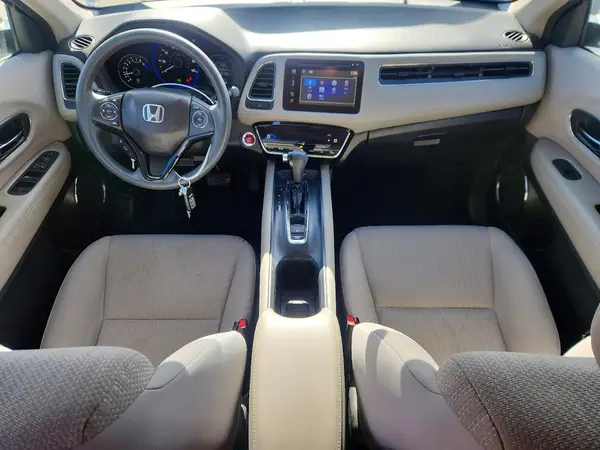 3CZRU6H50HM720111 2017 HONDA HR-V - Image 8