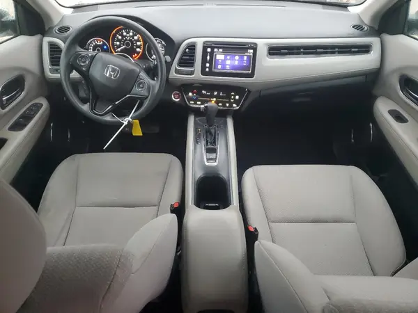 3CZRU6H50HM722571 2017 HONDA HR-V - Image 8