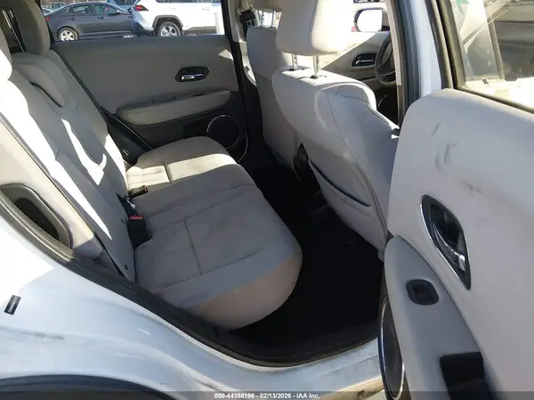 3CZRU6H50HM724191 2017 HONDA HR-V - Image 8