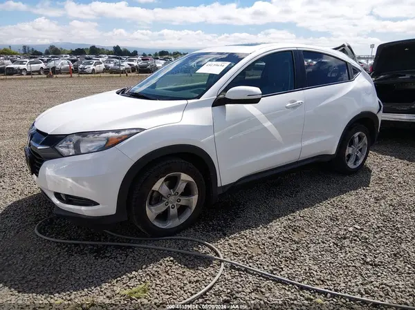3CZRU6H50HM724756 2017 HONDA HR-V - Image 2