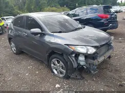 3CZRU6H50HM727737 2017 HONDA HR-V