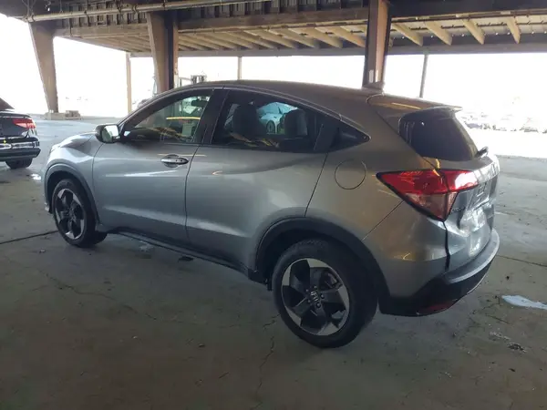 3CZRU6H50JG716032 2018 HONDA HR-V - Image 2
