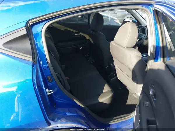 3CZRU6H50JG718475 2018 HONDA HR-V - Image 8