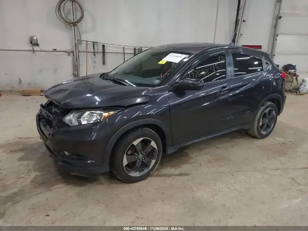 3CZRU6H50JG726639 2018 HONDA HR-V - Image 2