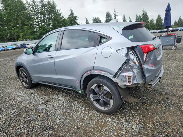3CZRU6H50JG727855 2018 HONDA HR-V - Image 2