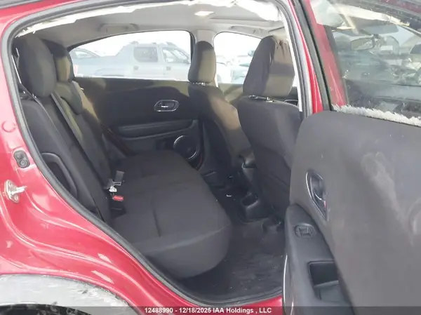 3CZRU6H50JM100414 2018 HONDA HR-V - Image 8