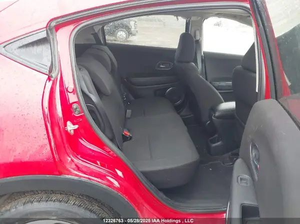 3CZRU6H50JM102325 2018 HONDA HR-V - Image 8
