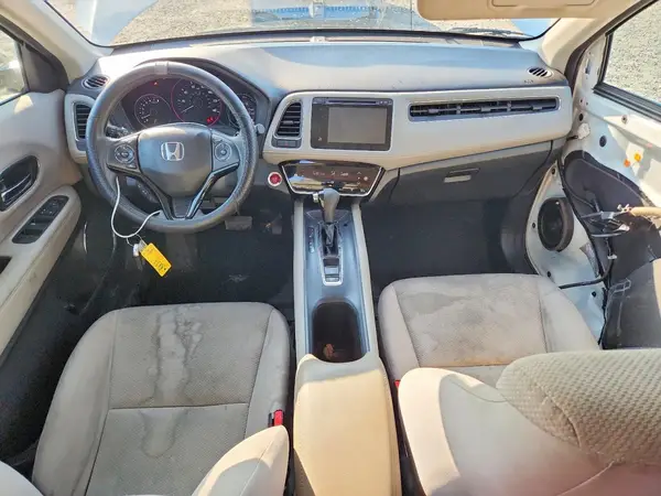 3CZRU6H50JM706411 2018 HONDA HR-V - Image 8