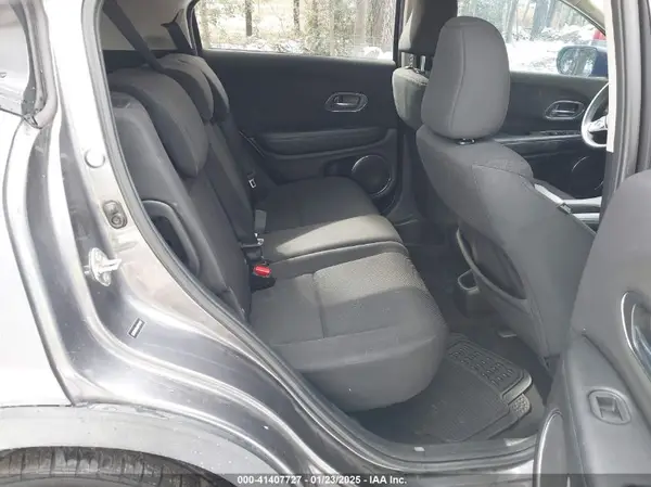 3CZRU6H50JM710457 2018 HONDA HR-V - Image 8
