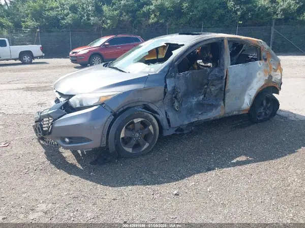 3CZRU6H50JM711849 2018 HONDA HR-V - Image 2