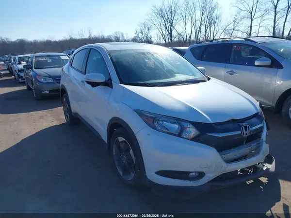3CZRU6H50JM716372 2018 HONDA HR-V - Image 1
