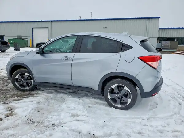 3CZRU6H50JM716999 2018 HONDA HR-V - Image 2