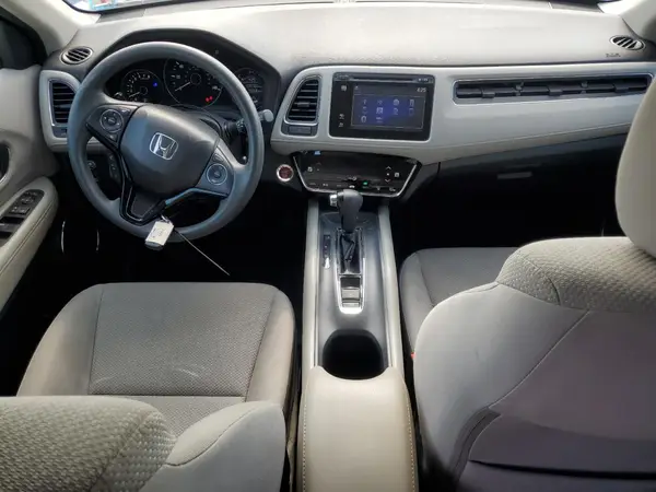 3CZRU6H50JM723547 2018 HONDA HR-V - Image 8