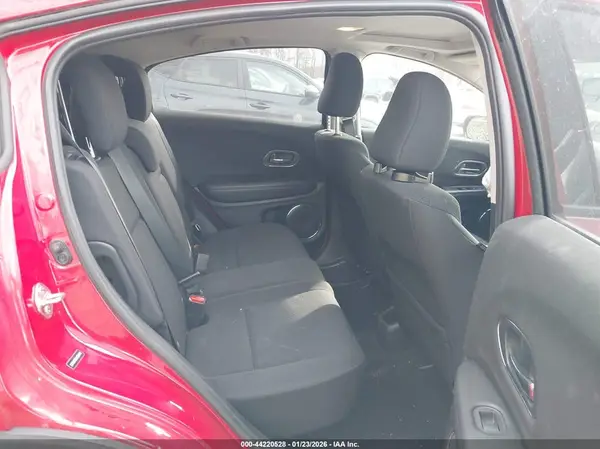 3CZRU6H50JM729445 2018 HONDA HR-V - Image 8