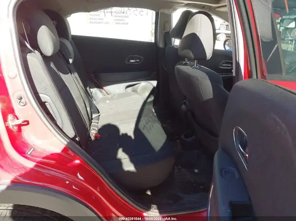 3CZRU6H50JM729459 2018 HONDA HR-V - Image 8