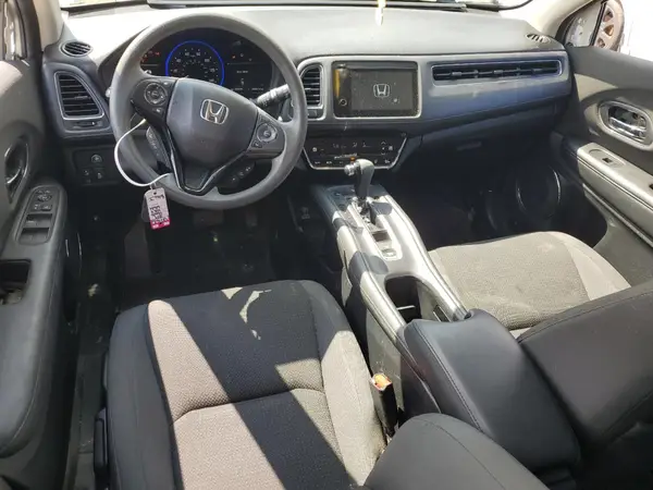 3CZRU6H50KM715563 2019 HONDA HR-V - Image 8