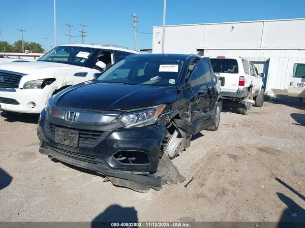 3CZRU6H50KM724876 2019 HONDA HR-V - Image 2