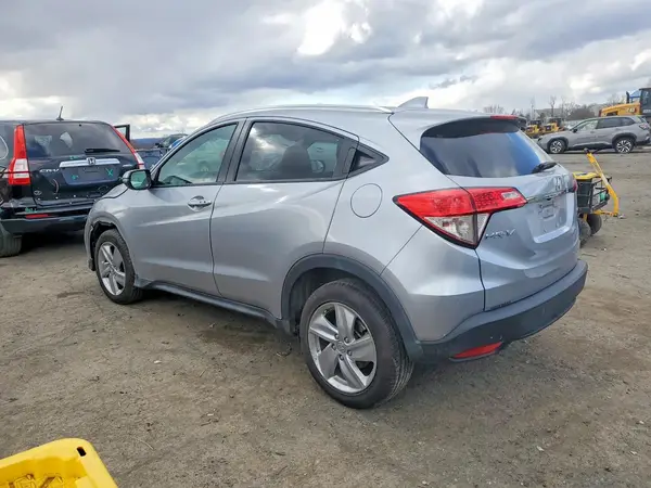 3CZRU6H50KM728653 2019 HONDA HR-V - Image 2