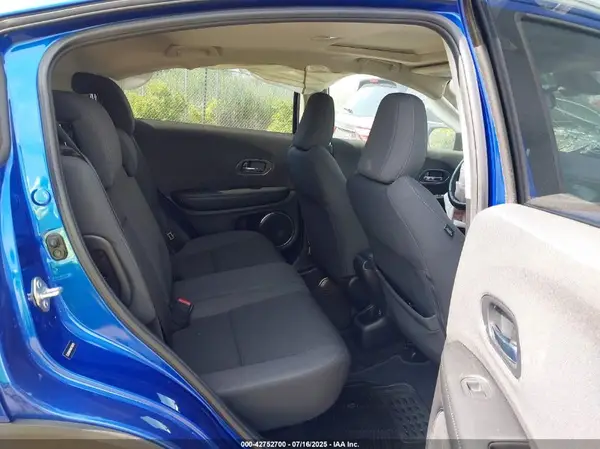 3CZRU6H50KM738079 2019 HONDA HR-V - Image 8