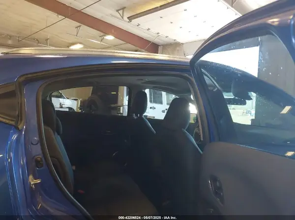 3CZRU6H50KM739507 2019 HONDA HR-V - Image 8