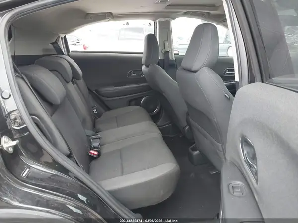 3CZRU6H50KM741855 2019 HONDA HR-V - Image 8