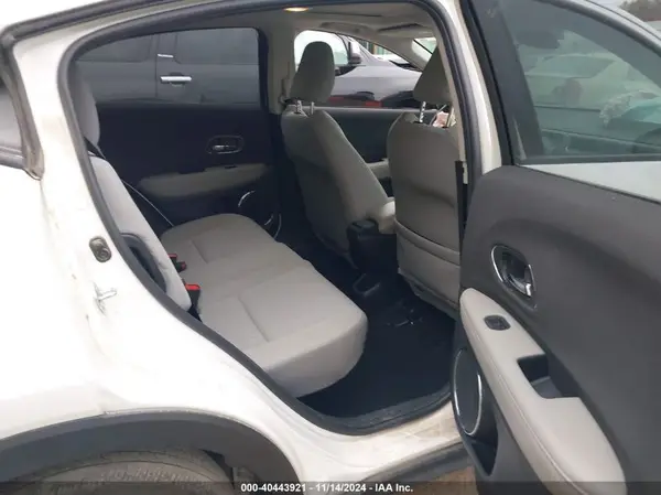 3CZRU6H50MM735069 2021 HONDA HR-V - Image 8