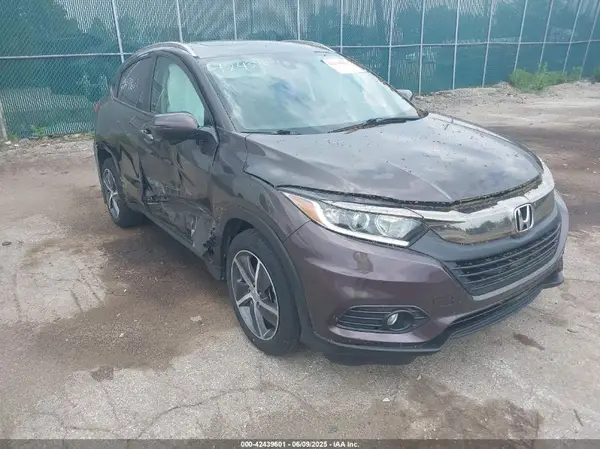 3CZRU6H50MM748730 2021 HONDA HR-V - Image 1