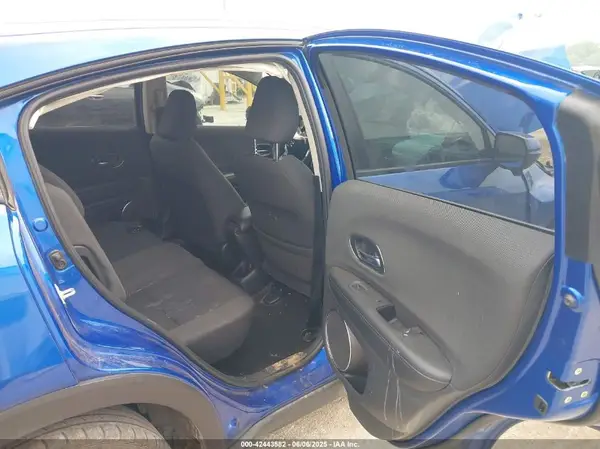 3CZRU6H50NM719326 2022 HONDA HR-V - Image 8
