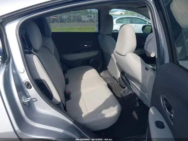 3CZRU6H50NM752178 2022 HONDA HR-V - Image 8