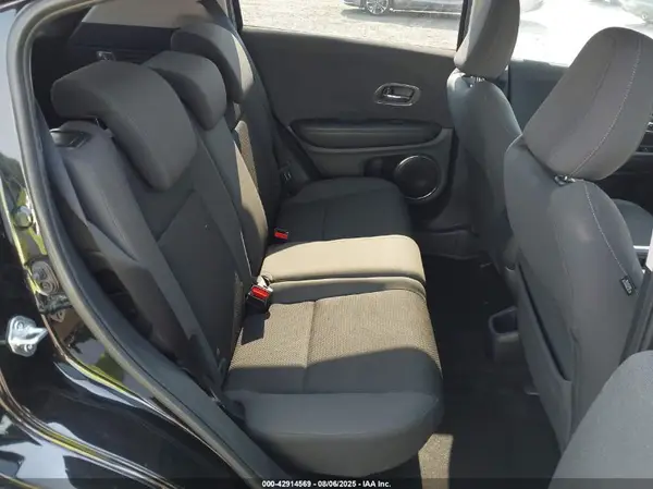 3CZRU6H50NM755050 2022 HONDA HR-V - Image 8