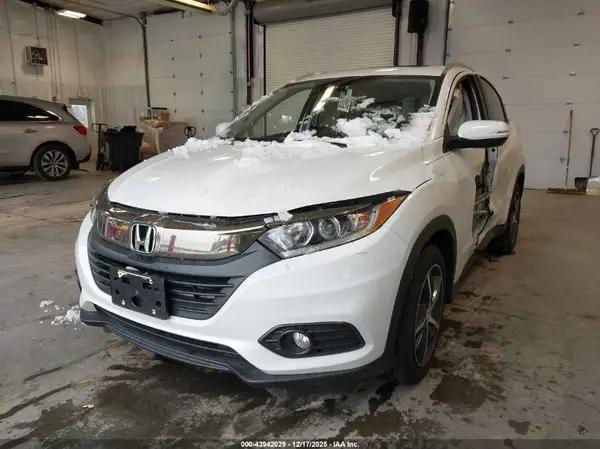 3CZRU6H50NM758692 2022 HONDA HR-V - Image 2