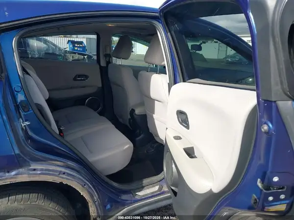 3CZRU6H51GM705213 2016 HONDA HR-V - Image 8