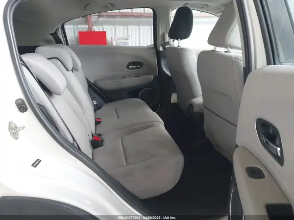 3CZRU6H51GM713179 2016 HONDA HR-V - Image 8