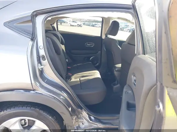 3CZRU6H51GM737353 2016 HONDA HR-V - Image 8