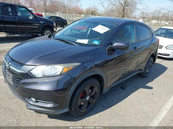3CZRU6H51GM743492 2016 HONDA HR-V - Image 2