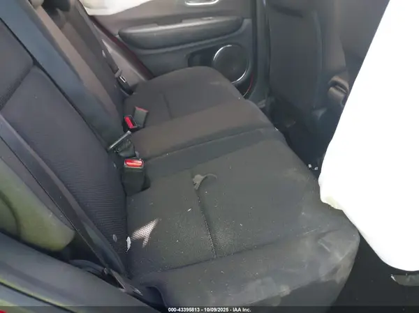 3CZRU6H51GM746151 2016 HONDA HR-V - Image 8