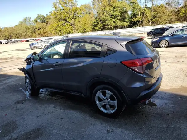 3CZRU6H51HM701938 2017 HONDA HR-V - Image 2
