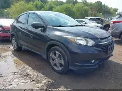 3CZRU6H51HM706122 2017 HONDA HR-V