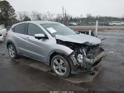 3CZRU6H51HM710364 2017 HONDA HR-V